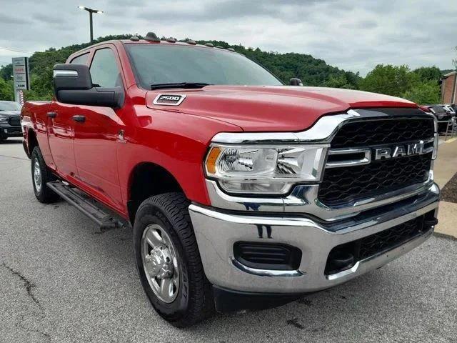 2024 RAM 2500 Tradesman Crew Cab 4x4 64 Box 2024 RAM 2500 Tradesman Crew Cab 4x4 64 Box