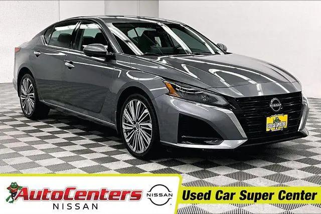2024 Nissan Altima Platinum for sale in Herculaneum, MO