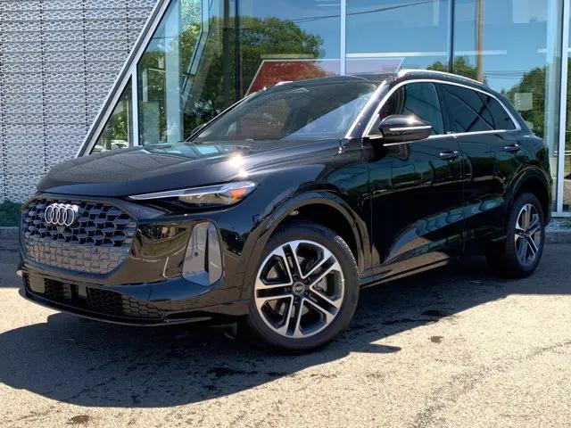 2025 Audi Q5 Premium Plus TFSI quattro S tronic for sale in Wallingford, CT