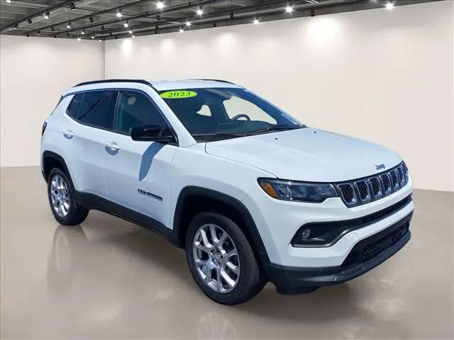 2023 Jeep Compass Latitude Lux FWD for sale in Williamsville, NY
