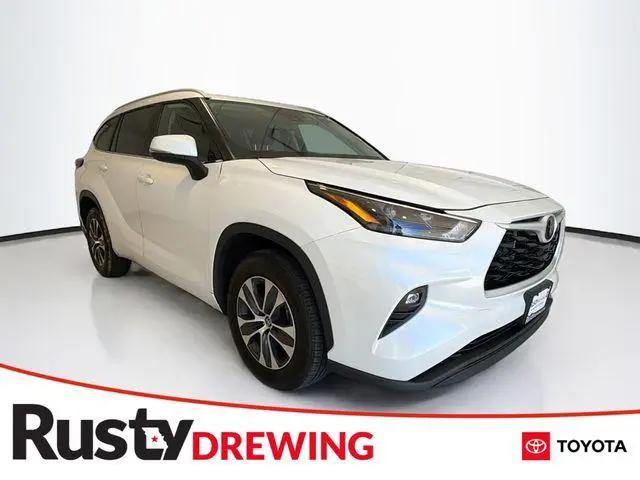 2025 Toyota Highlander XLE for sale in Jefferson City, MO