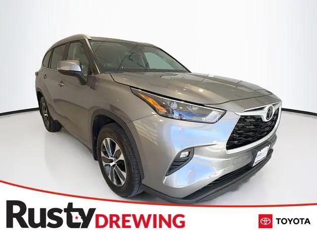 2026 Toyota Highlander XLE for sale in Jefferson City, MO