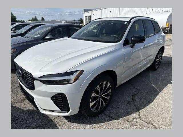2024 Volvo XC60 B5 Core Dark Theme for sale in Perrysburg, OH