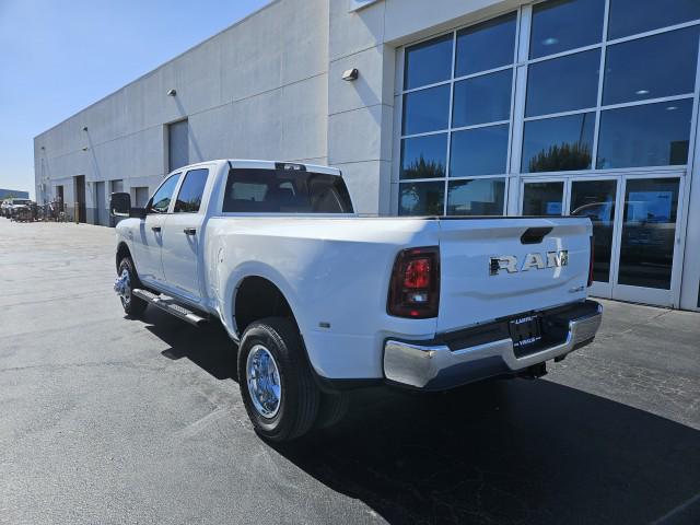 2026 Ram 3500 Tradesman Crew Cab 4x4 8' Box
