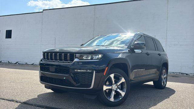2026 Jeep Grand Cherokee Limited 4x4 for sale in Bloomfield Hills, MI