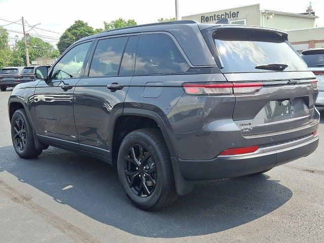 2026 Jeep Grand Cherokee GRAND CHEROKEE LAREDO ALTITUDE 4X4 2026 Jeep Grand Cherokee GRAND CHEROKEE LAREDO ALTITUDE 4X4