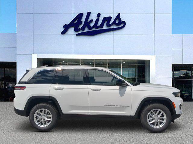 2026 Jeep Grand Cherokee GRAND CHEROKEE LAREDO 4X2