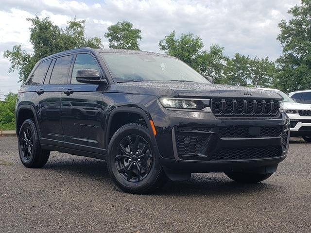 2026 Jeep Grand Cherokee GRAND CHEROKEE LAREDO ALTITUDE 4X4 2026 Jeep Grand Cherokee GRAND CHEROKEE LAREDO ALTITUDE 4X4