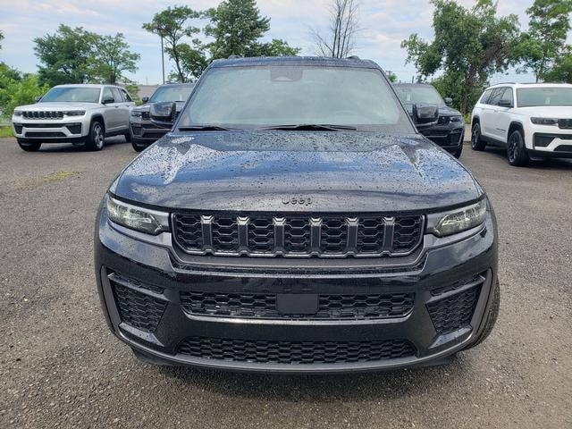 2026 Jeep Grand Cherokee GRAND CHEROKEE LAREDO ALTITUDE 4X4 2026 Jeep Grand Cherokee GRAND CHEROKEE LAREDO ALTITUDE 4X4