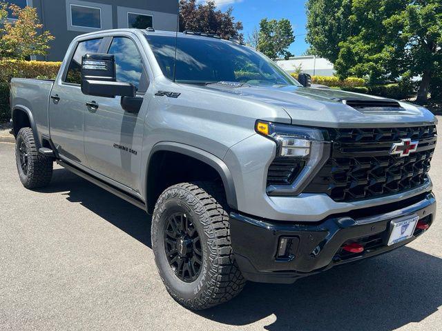 2026 Chevrolet Silverado 2500HD Crew Cab, Standard Bed, XR2, 4WD for sale in Wilsonville, OR