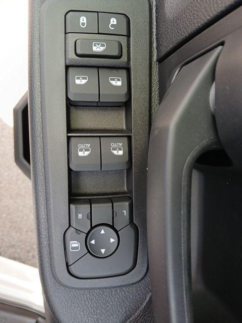 2026 Ram 3500 Tradesman/Big Horn