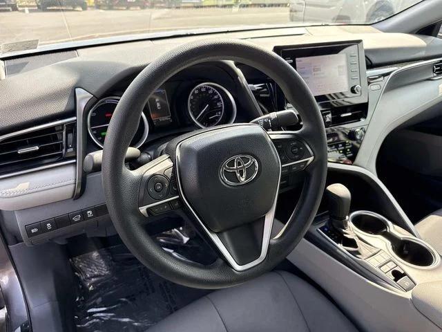 2021 Toyota Camry LE Hybrid