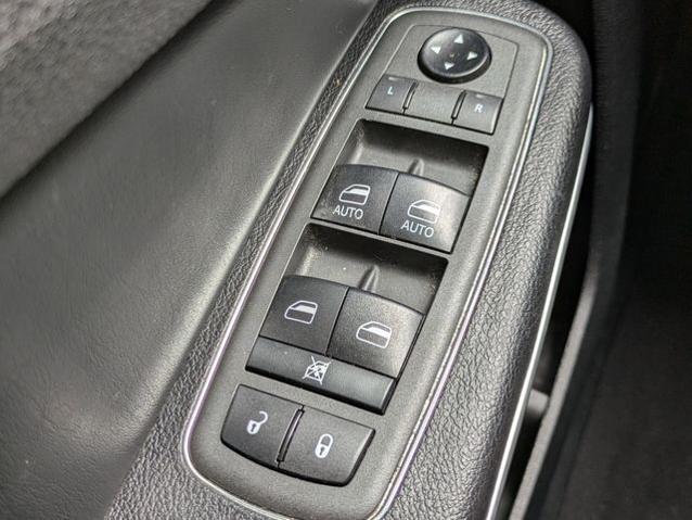 2021 Chrysler 300 300S
