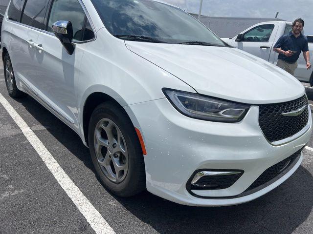 2023 Chrysler Pacifica Limited
