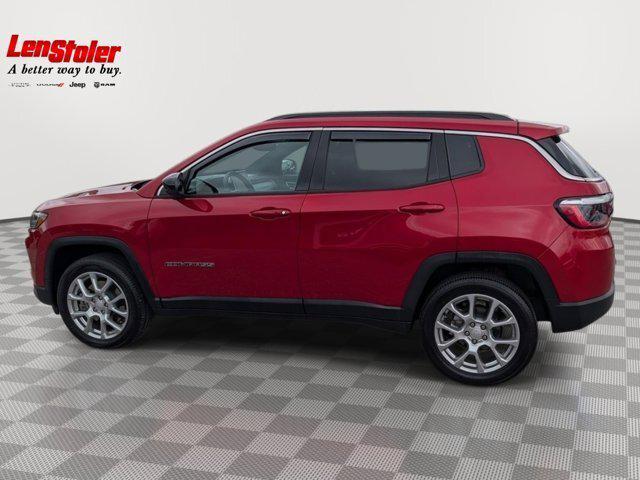 2024 Jeep Compass Latitude Lux FWD