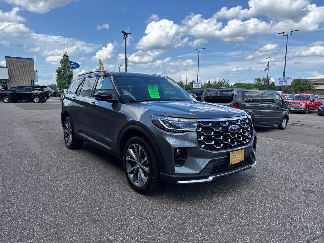 2025 Ford Explorer Platinum for sale in Roseville, MN