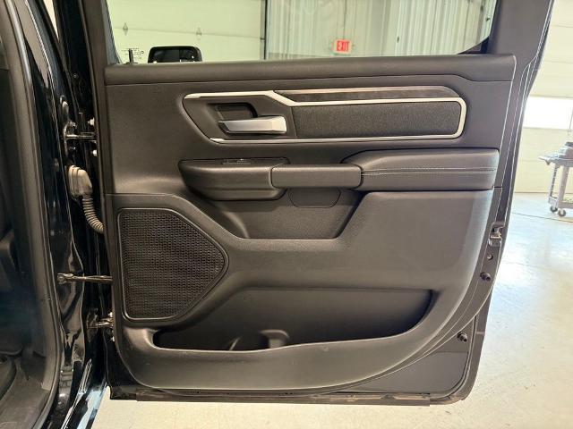 2021 Ram 1500 Big Horn Crew Cab 4x4 5'7" Box