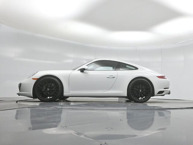 2017 Porsche 911 Carrera