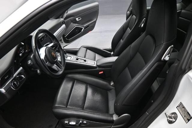 2017 Porsche 911 Carrera