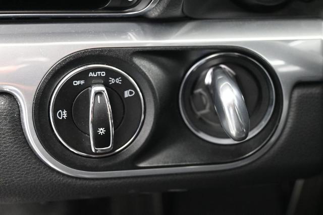 2017 Porsche 911 Carrera