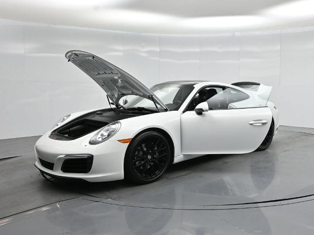 2017 Porsche 911 Carrera
