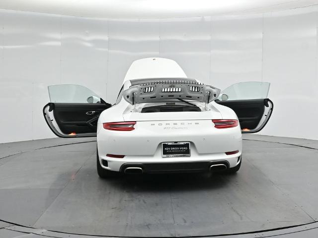 2017 Porsche 911 Carrera
