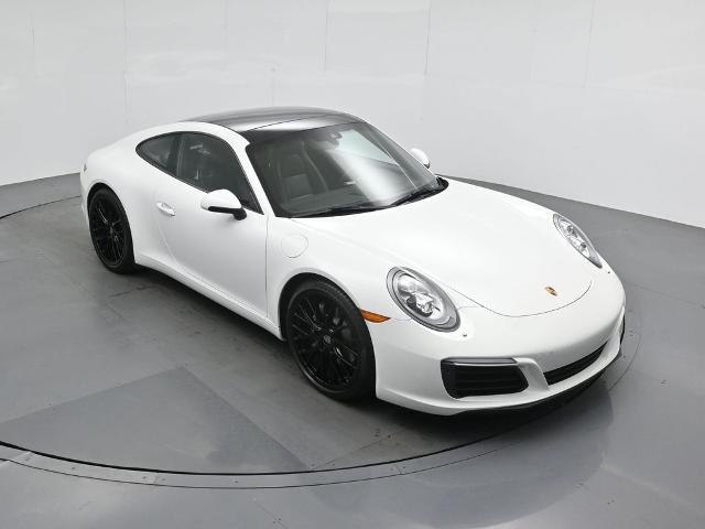 2017 Porsche 911 Carrera