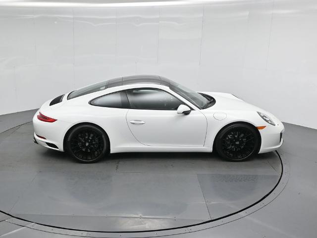 2017 Porsche 911 Carrera