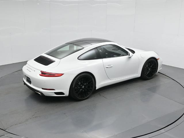 2017 Porsche 911 Carrera