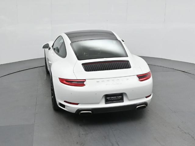 2017 Porsche 911 Carrera