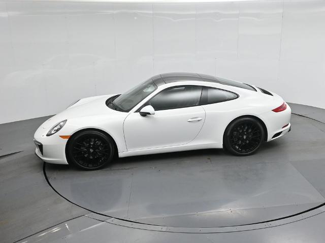 2017 Porsche 911 Carrera