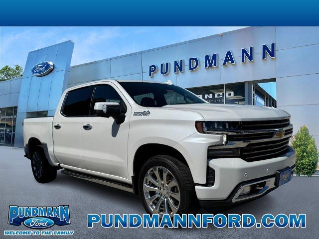 2022 Chevrolet Silverado 1500 4WD Crew Cab Short Bed High Country for sale in Saint Charles, MO