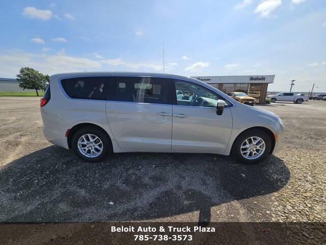 2017 Chrysler Pacifica Touring Plus