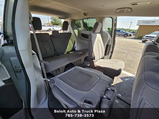 2017 Chrysler Pacifica Touring Plus