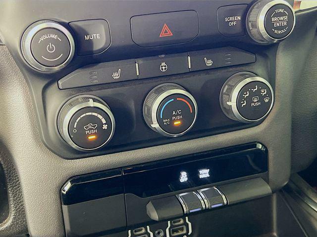 2024 Ram 1500 Big Horn Crew Cab 4x4 57 Box