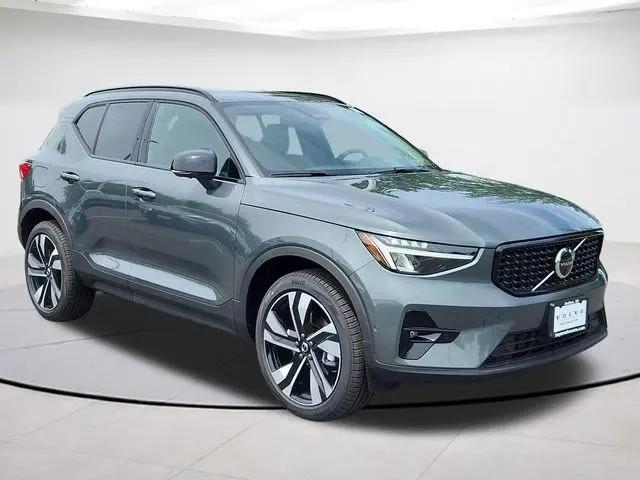 2026 Volvo XC40 Plus, B5 AWD Gas (mild hybrid), Dark for sale in Dulles, VA