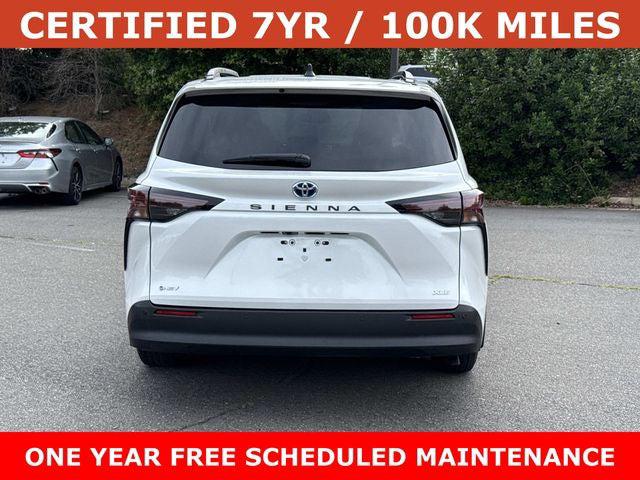 2025 Toyota Sienna XLE 2025 Toyota Sienna XLE