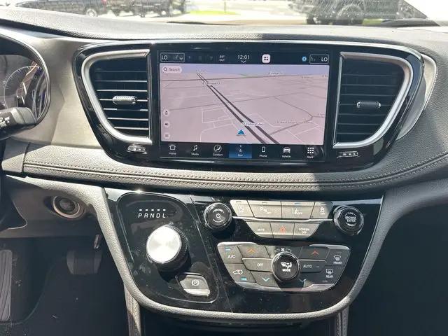 2026 Chrysler Pacifica Pinnacle