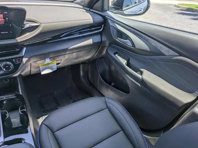 2026 Buick NV Sport Touring FWD