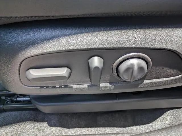 2026 Buick NV Sport Touring FWD