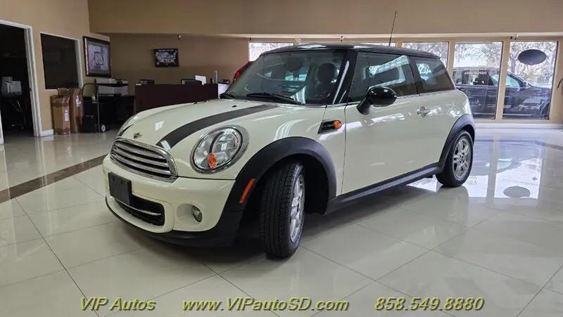 2011 MINI Cooper Cooper