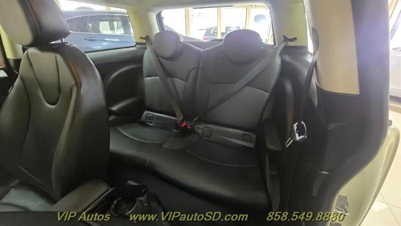 2011 MINI Cooper Cooper