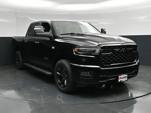 2026 Ram 1500 Express Crew Cab 4x4 57 Box