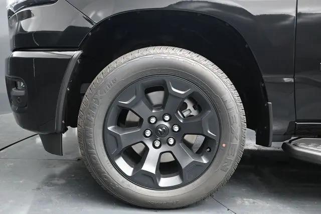 2026 Ram 1500 Express Crew Cab 4x4 57 Box