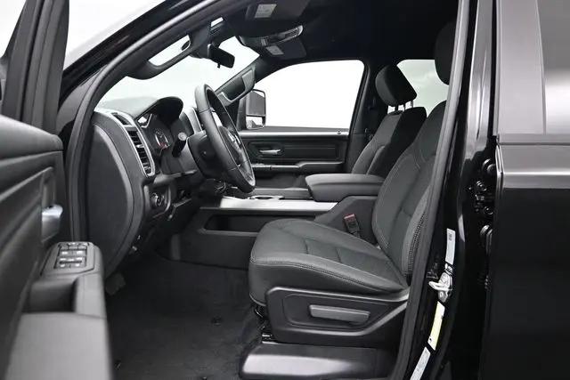 2026 Ram 1500 Express Crew Cab 4x4 57 Box