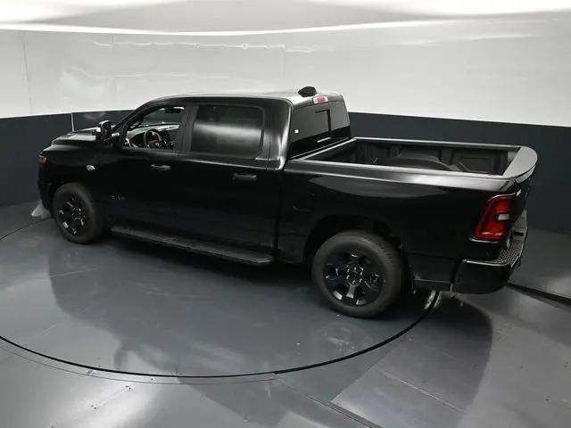 2026 Ram 1500 Express Crew Cab 4x4 57 Box