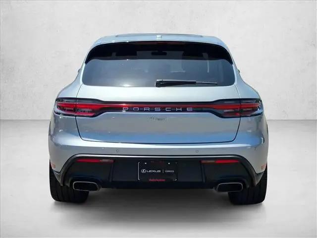 2023 Porsche Macan T