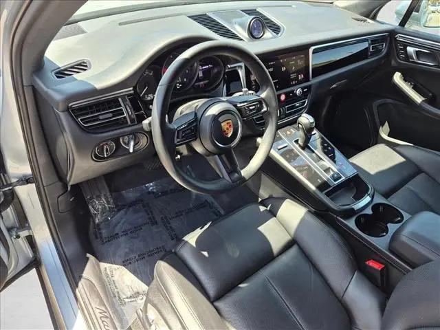 2023 Porsche Macan T