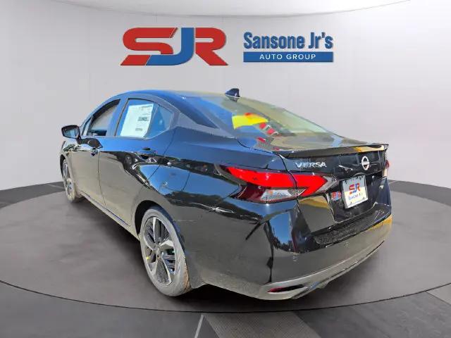 2025 Nissan Versa 1.6 SR