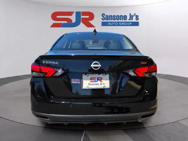 2025 Nissan Versa 1.6 SR